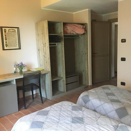 Agriturismo Bassanine Монтичелли-д’Онджина Номер фото