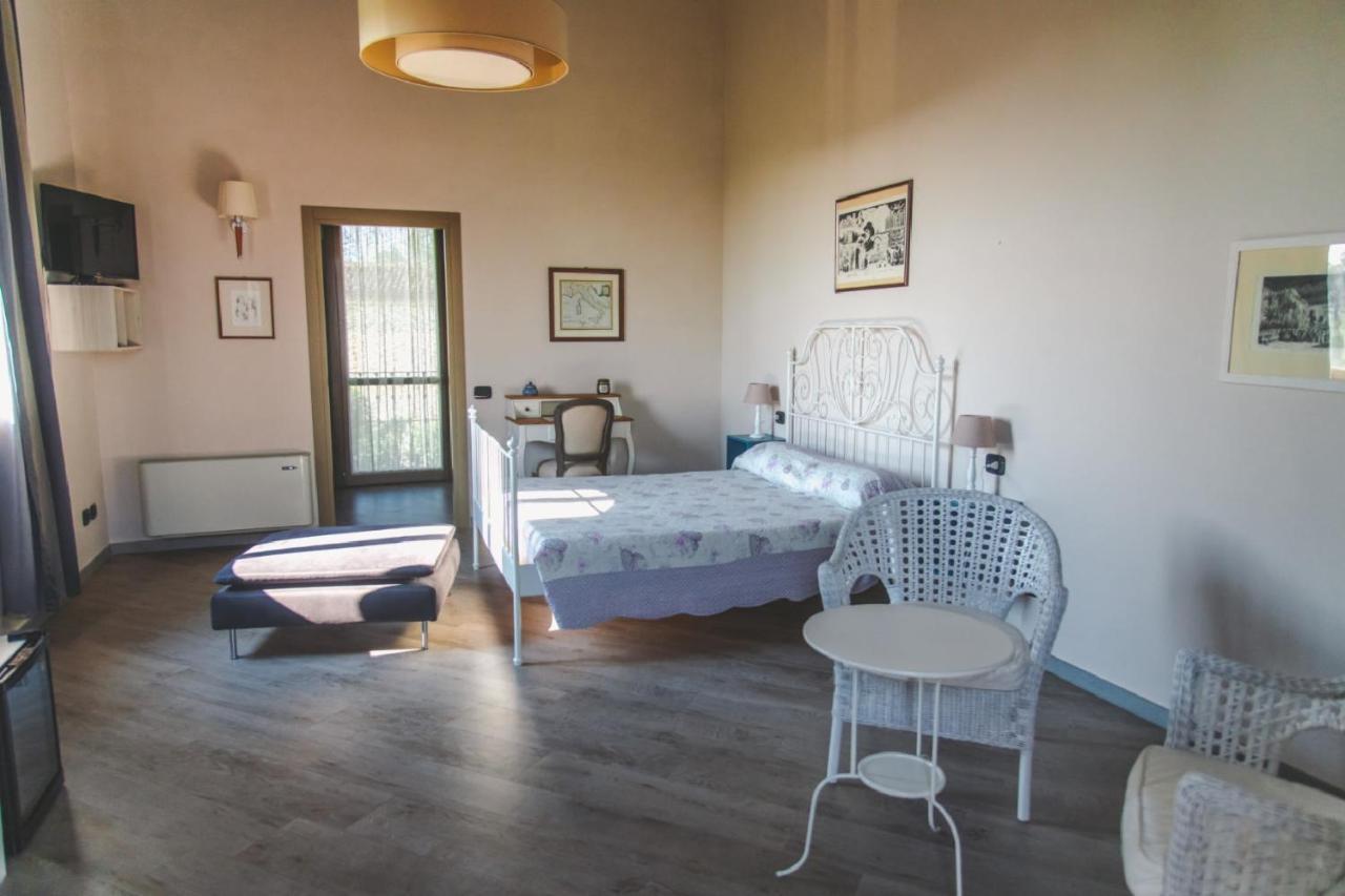 Agriturismo Bassanine Монтичелли-д’Онджина Экстерьер фото