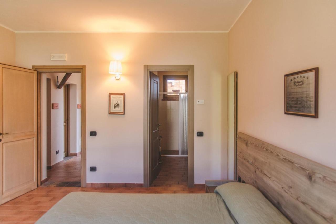 Agriturismo Bassanine Монтичелли-д’Онджина Экстерьер фото