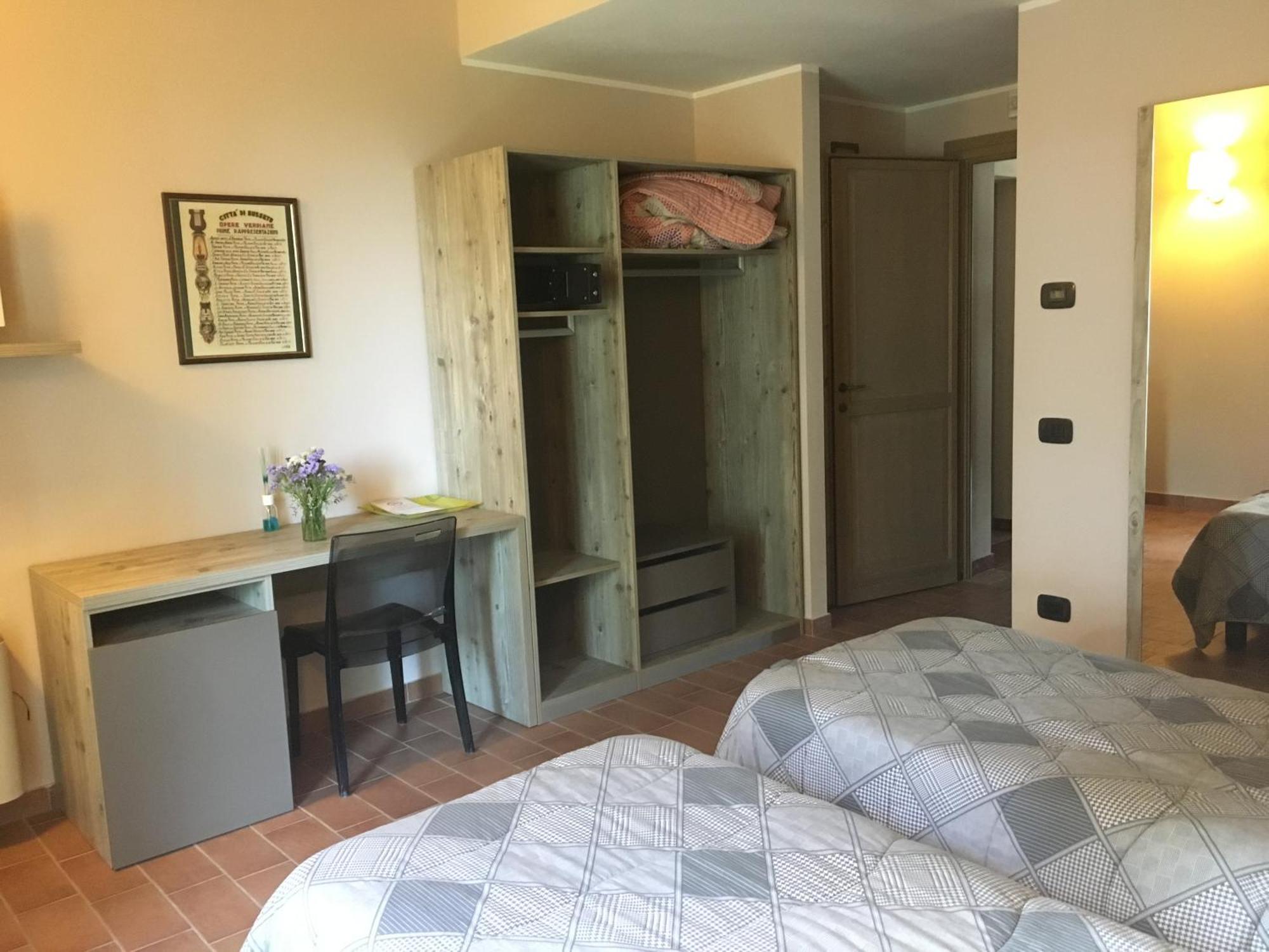 Agriturismo Bassanine Монтичелли-д’Онджина Номер фото